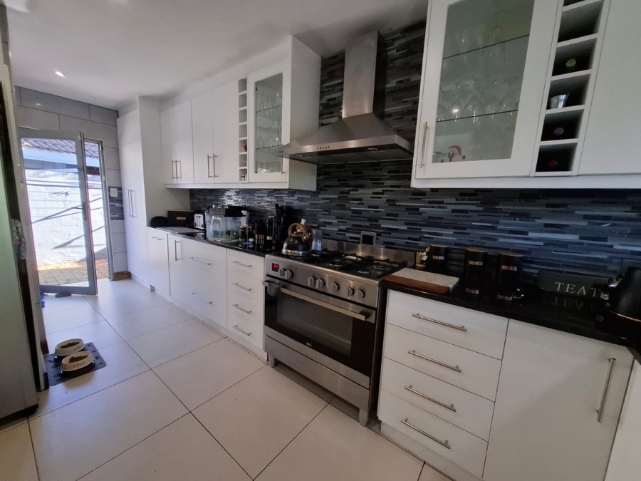 4 Bedroom Property for Sale in Dan Pienaar Free State